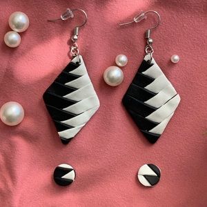 Simple geometric Diamond black and white earrings ,dangle earrings NWT